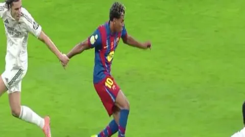 2025春运完美收官：愿您持续驶向温馨团聚的彼岸！